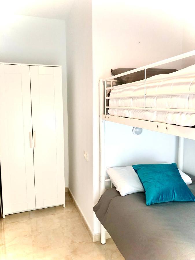 Apartamentos Cruz גרנדה מראה חיצוני תמונה